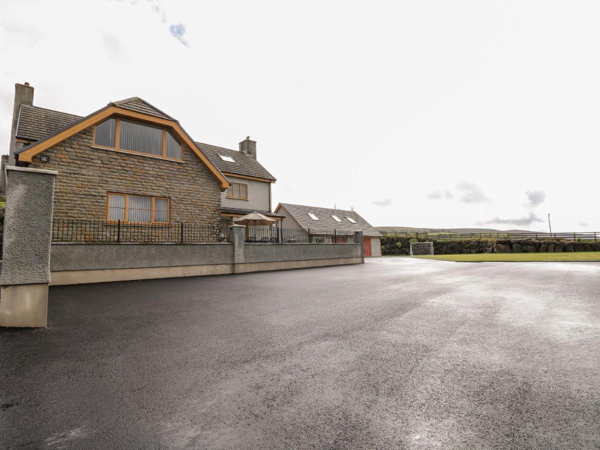 Grooms Quarters At Pant Y Gaseg Farm Ammanford Εξωτερικό φωτογραφία