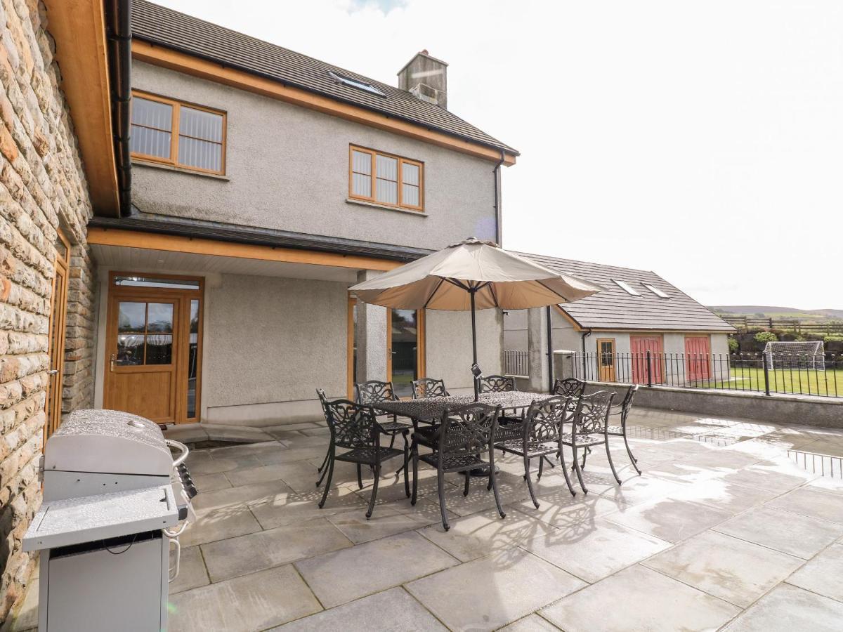 Grooms Quarters At Pant Y Gaseg Farm Ammanford Εξωτερικό φωτογραφία